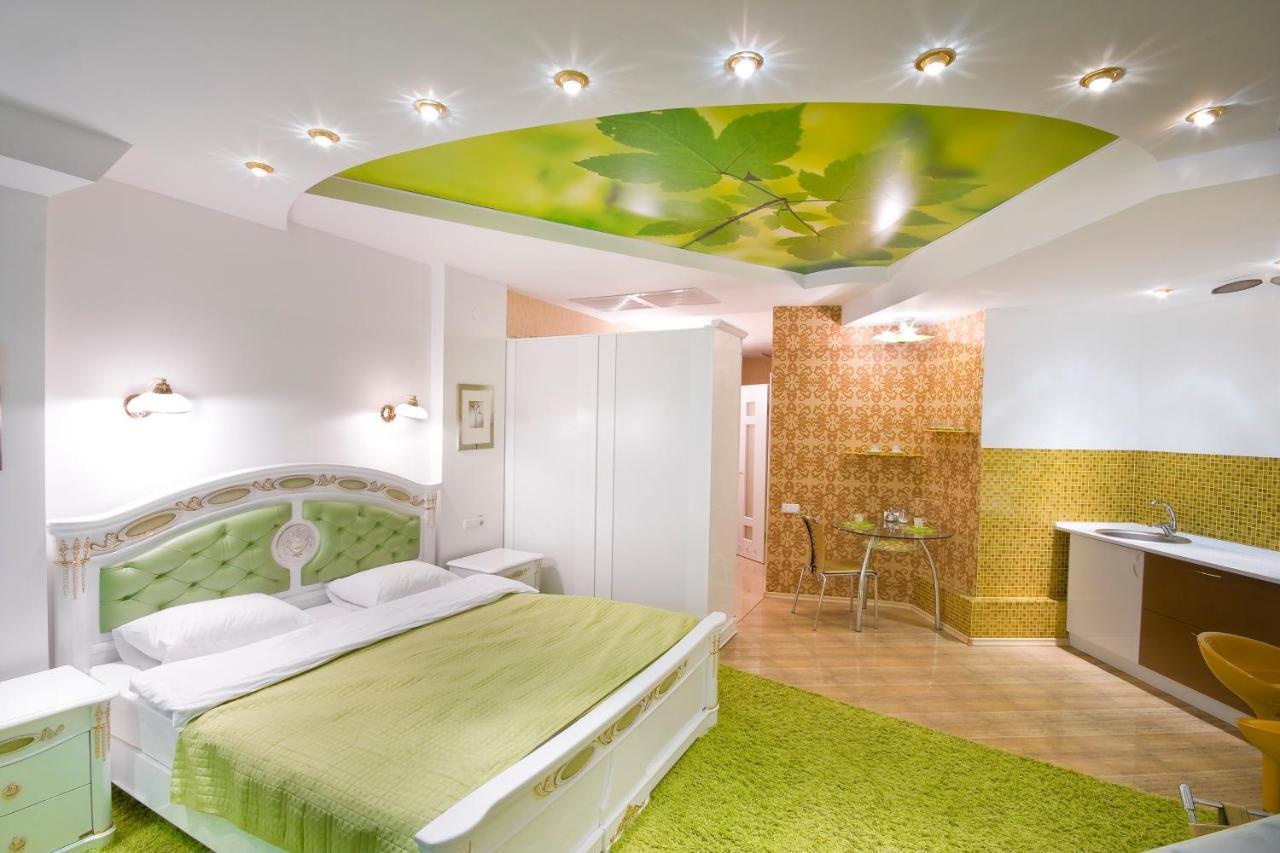 Seven Eleven Apartment Hotel In Most City Dněpropetrovsk Exteriér fotografie